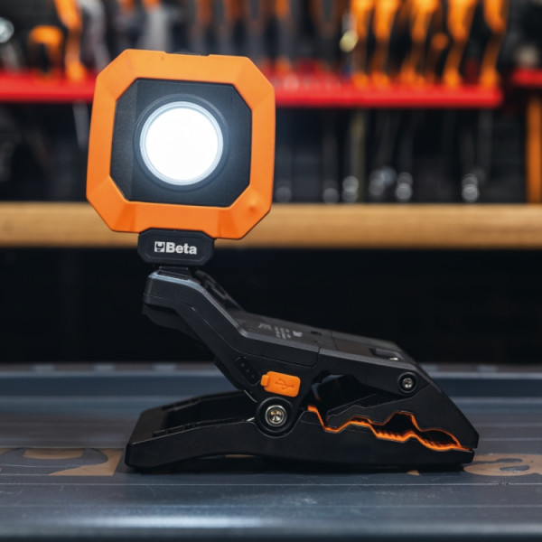 1838CLAMP Tölthető, csíptetős lámpa, 4 fényerősség, állítható, USB-n tölthető - Beta - 018380310